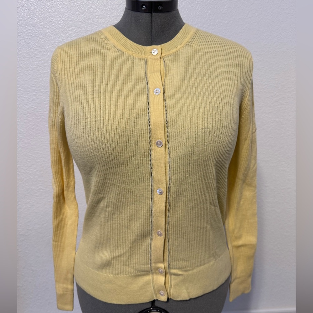NWT Banana Republic Merino Cardigan Yellow Size M
